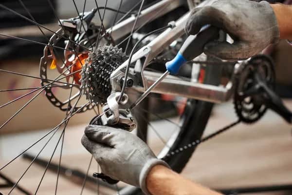 Hochwertiger Fahrrad Reparatur Service in Hörsching